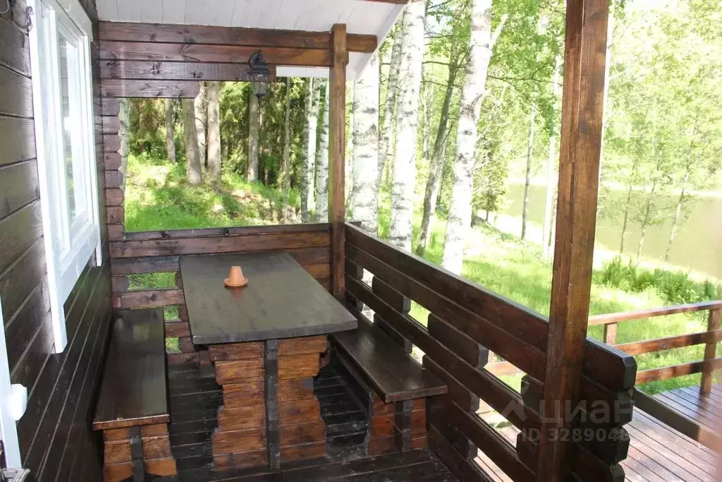 Дом в Карелия, Лахденпохский муниципальный округ, пос. Харвиа, Район ... - Фото 2