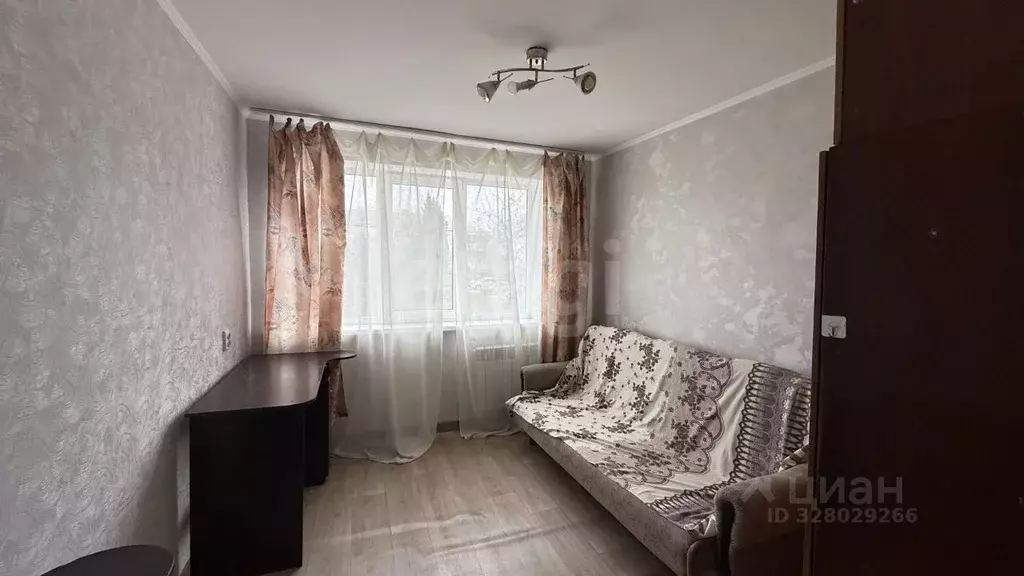 Комната Севастополь ул. Героев Подводников, 8 (11.3 м) - Фото 1