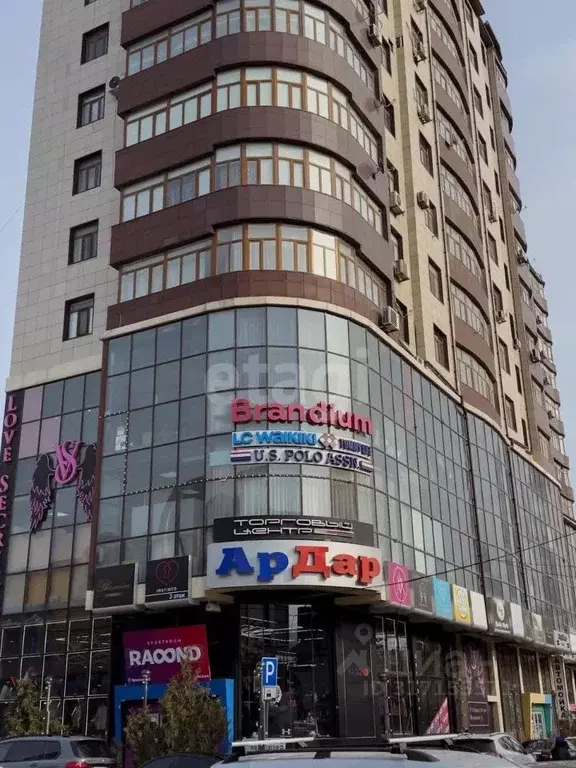 2-к кв. Дагестан, Махачкала ул. Малыгина, 35к1 (90.0 м) - Фото 0
