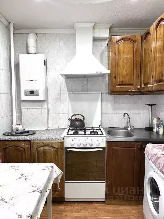 2-к кв. Коми, Ухта просп. Ленина, 32А (43.3 м) - Фото 0