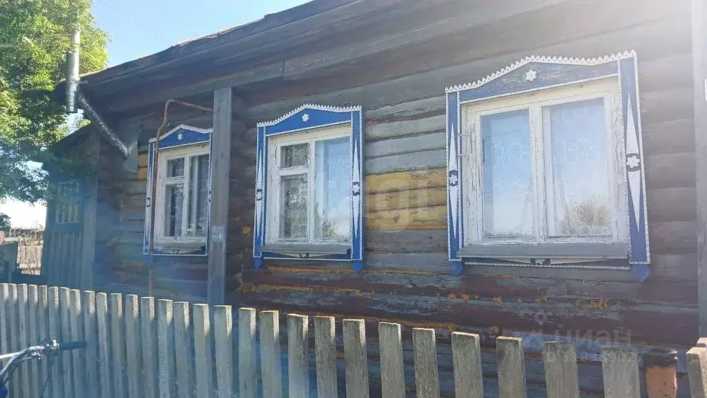 Дом в Курганская область, Далматовский муниципальный округ, с. ... - Фото 1