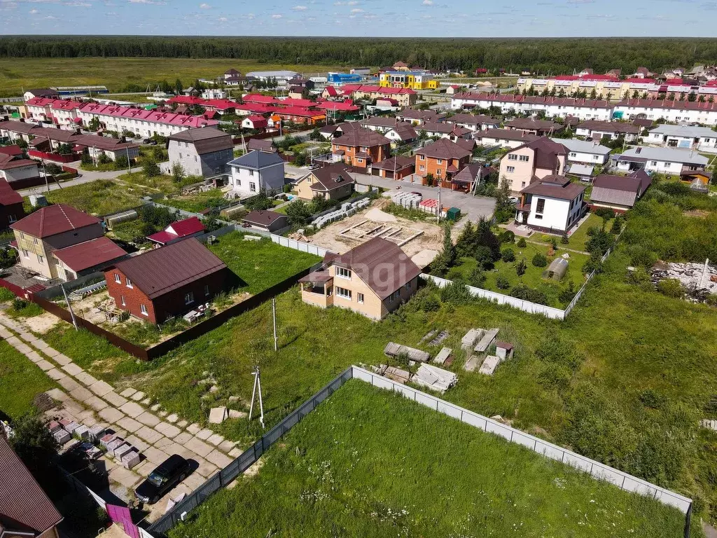 Дом в Тюменская область, Тюменский муниципальный округ, д. Ушакова, ... - Фото 1