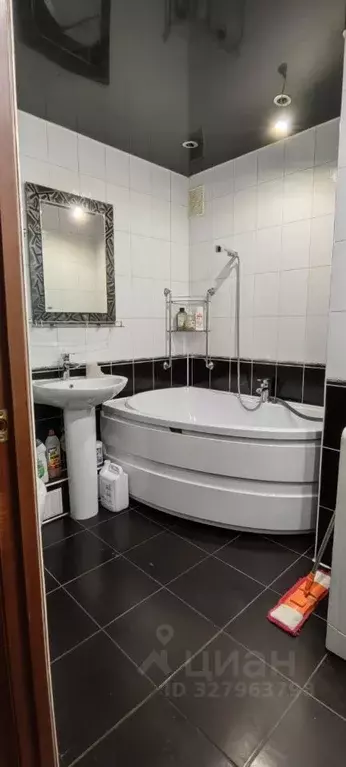 2-к кв. Иркутская область, Иркутск Первомайский мкр, 25 (44.0 м) - Фото 2