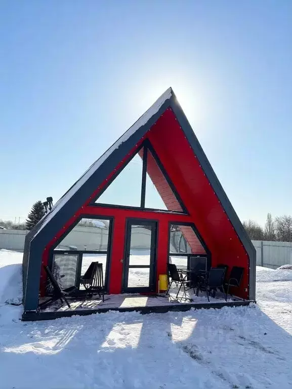 Дом в Белгородская область, Корочанский район, Погореловское с/пос, с. ... - Фото 1