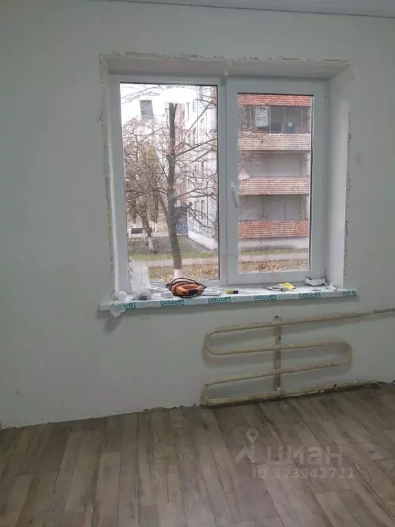 1-к кв. Белгородская область, Старый Оскол Макаренко мкр, 19 (39.0 м) - Фото 2