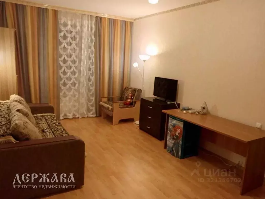 1-к кв. Белгородская область, Старый Оскол Степной мкр, 8 (45.0 м) - Фото 1
