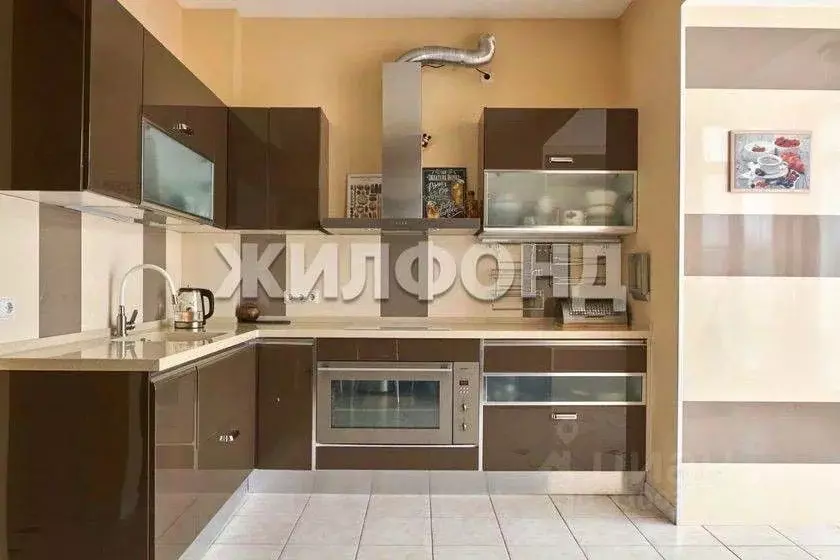 3-к кв. Томская область, Томск Затеевский пер., 8 (140.0 м) - Фото 2
