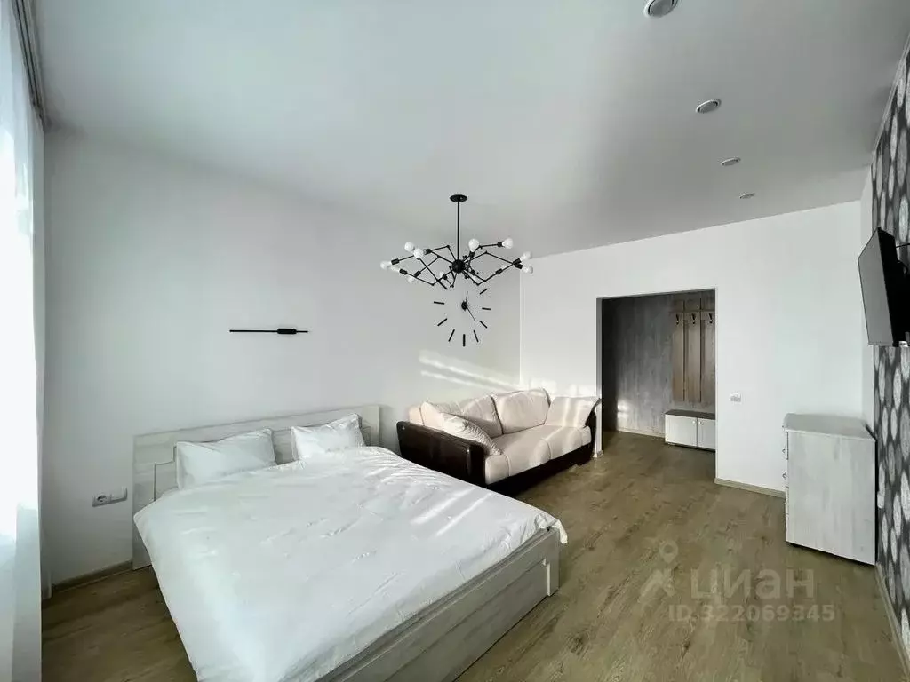 1-к кв. Хакасия, Абакан ул. Арбан, 10 (46.0 м) - Фото 1