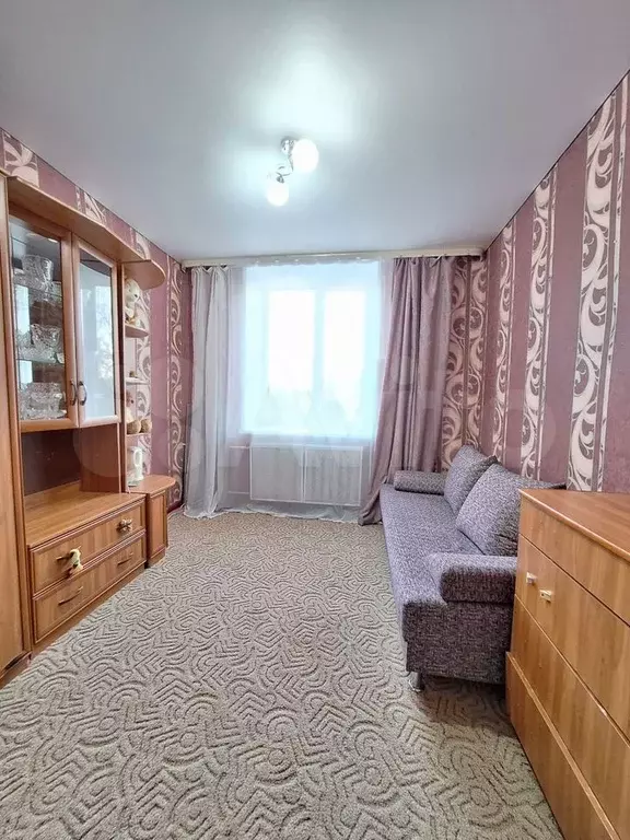 Комната 10 м в 3-к., 5/5 эт. - Фото 0