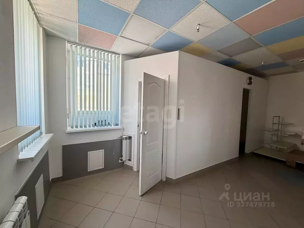 Помещение свободного назначения в Коми, Сыктывкар Коммунистическая ... - Фото 2