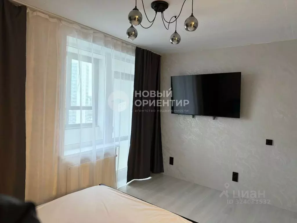 Студия Свердловская область, Екатеринбург ул. Молодогвардейцев, 1 ... - Фото 1