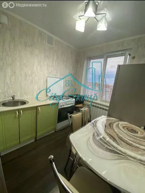 3-комнатная квартира: Медногорск, улица Металлургов, 31 (61.3 м) - Фото 1