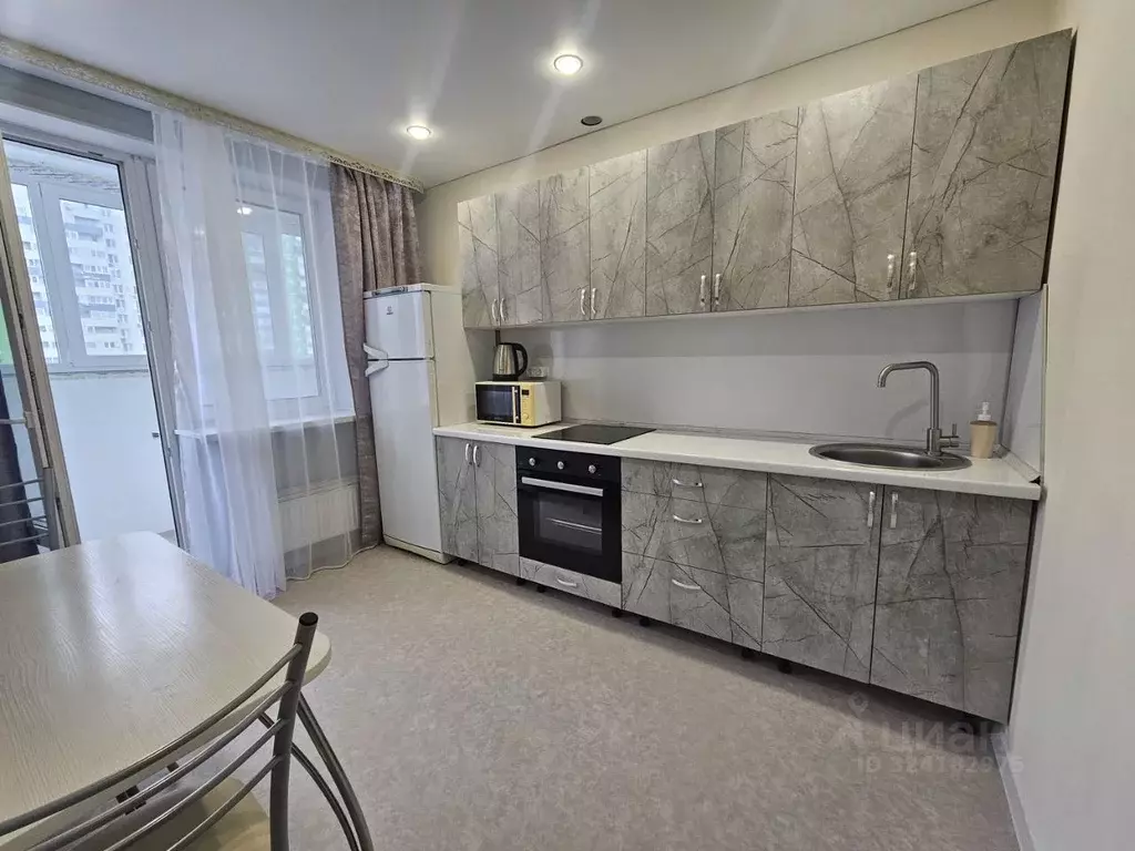 1-к кв. Тюменская область, Тюмень Велижанская ул., 66 (34.0 м) - Фото 1