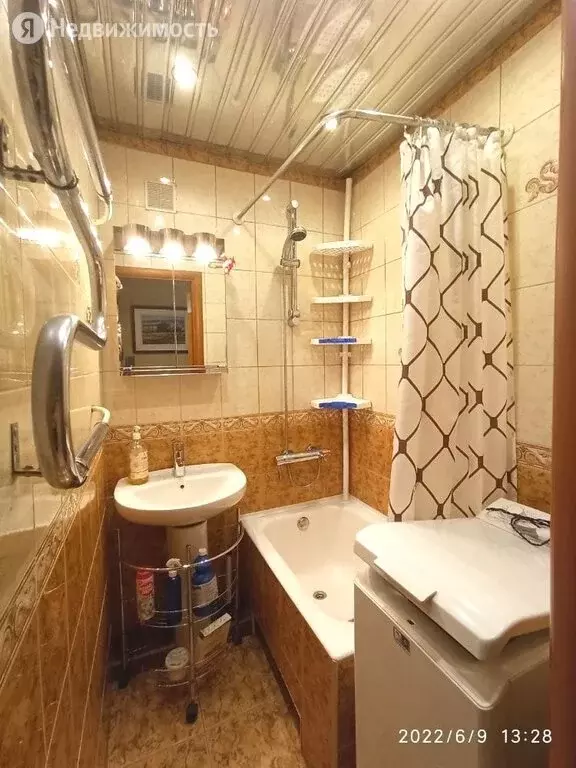 3-комнатная квартира: Санкт-Петербург, Ленская улица, 15 (57.4 м) - Фото 0