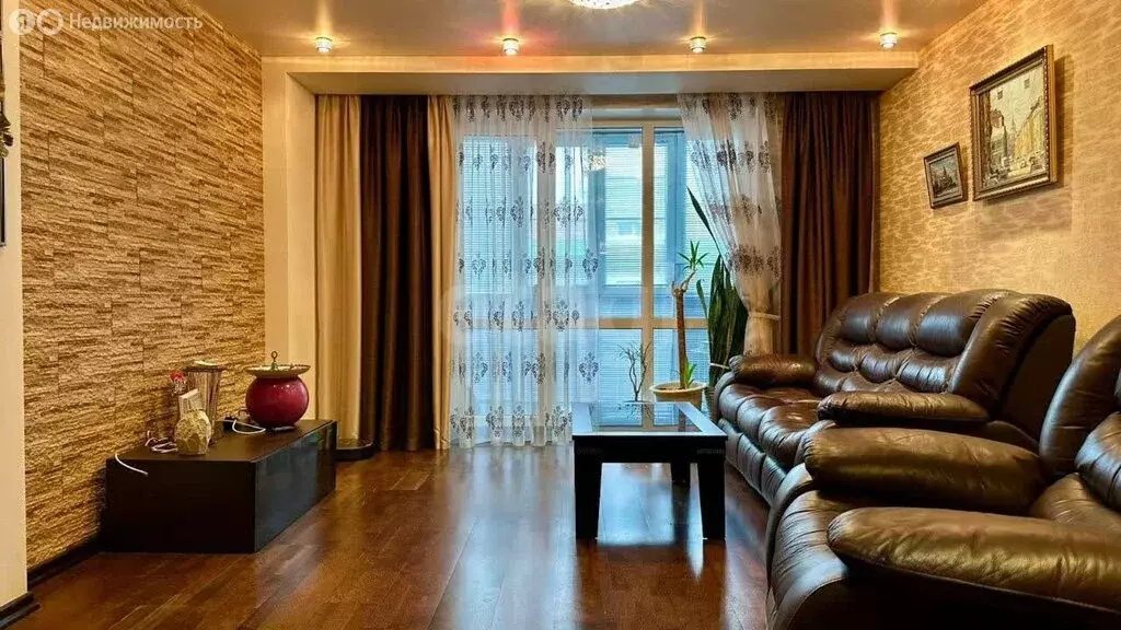 3-комнатная квартира: Череповец, Крайняя улица, 12 (86.5 м) - Фото 1