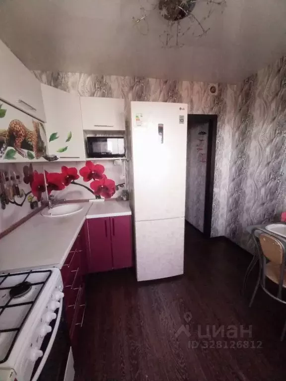 2-к кв. Омская область, Омск ул. 2-я Железнодорожная, 5 (48.2 м) - Фото 2