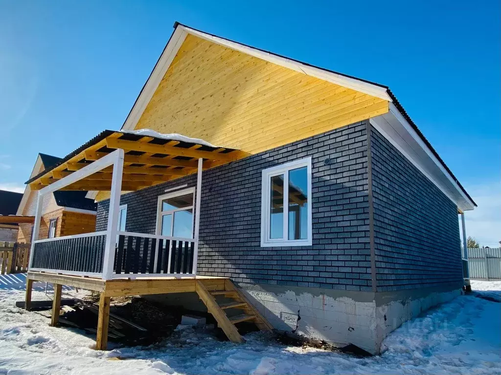 Дом в Иркутская область, Иркутский муниципальный округ, с. Хомутово  ... - Фото 2