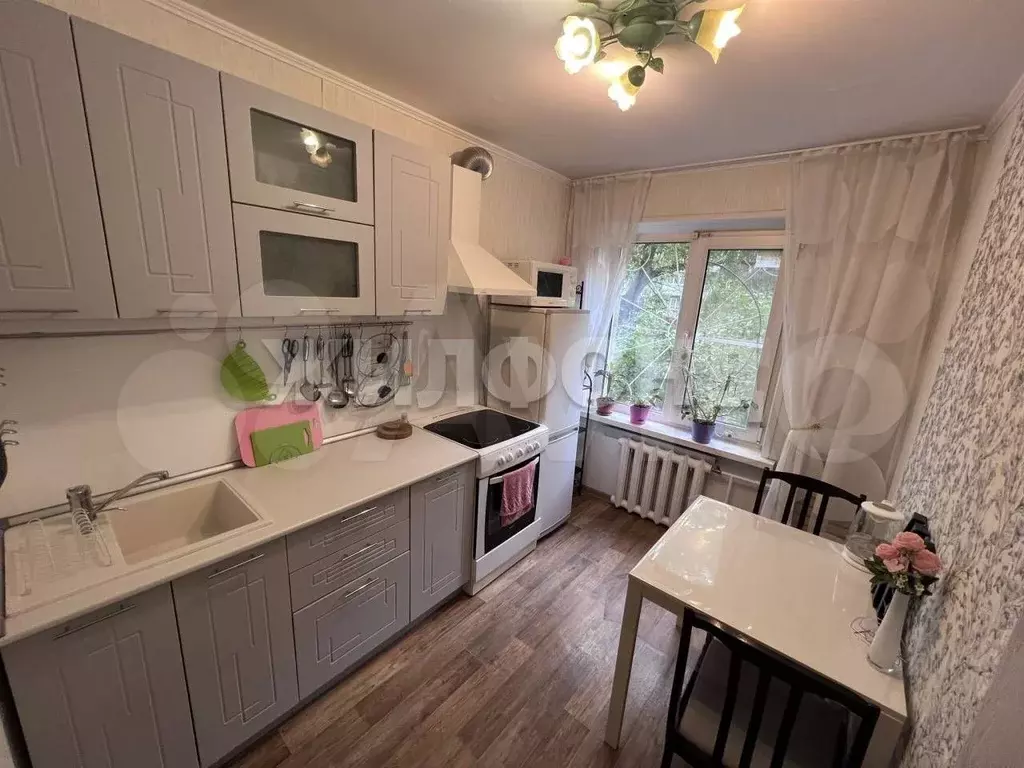 2-к. квартира, 42,1 м, 1/9 эт. - Фото 1