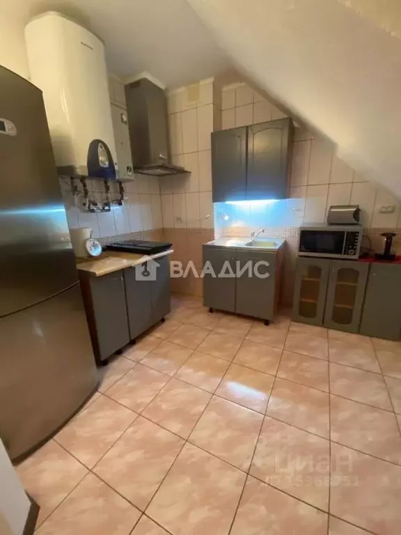 2-к кв. Калининградская область, Калининград ул. Анатолия Попова, 8 ... - Фото 2