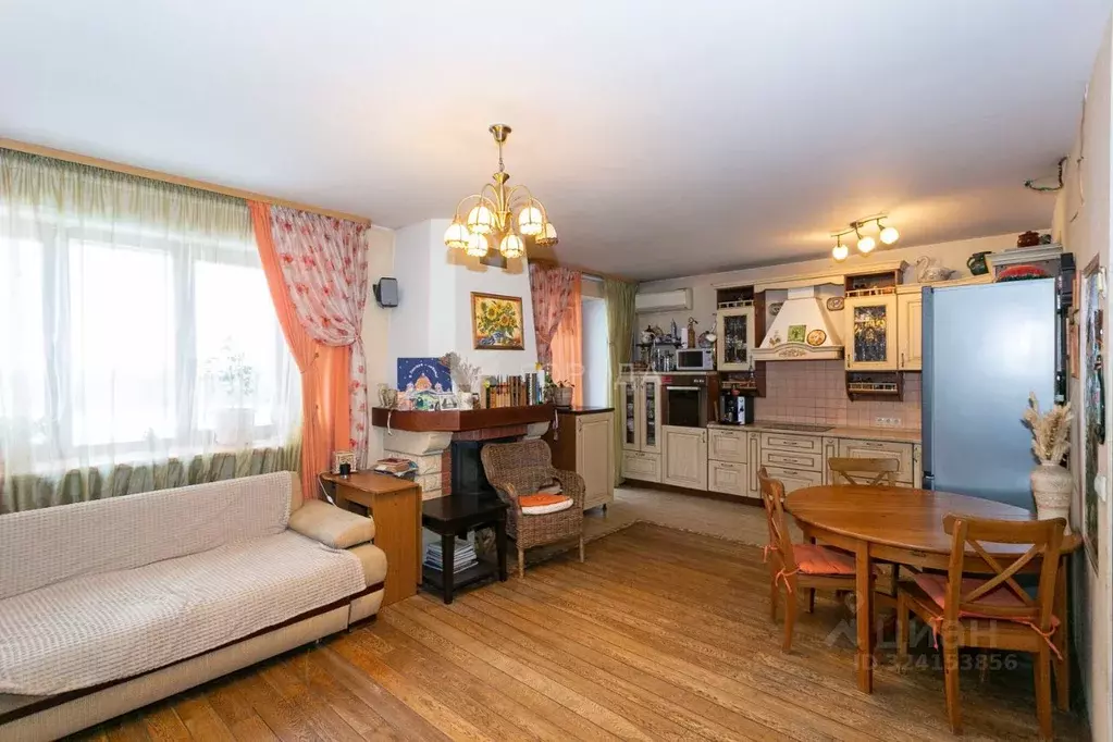 5-к кв. Новосибирская область, Новосибирск ул. Римского-Корсакова, 4б ... - Фото 1