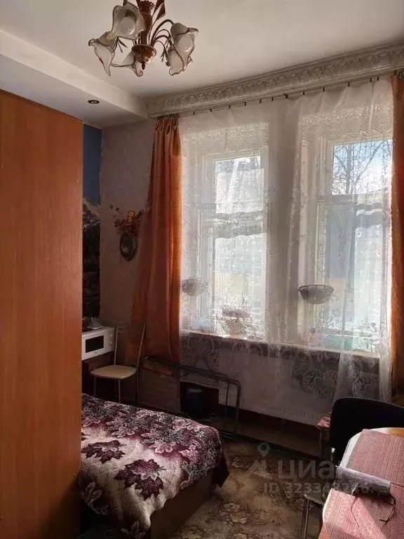 Комната Санкт-Петербург ул. Летчика Пилютова, 12 (18.0 м) - Фото 1