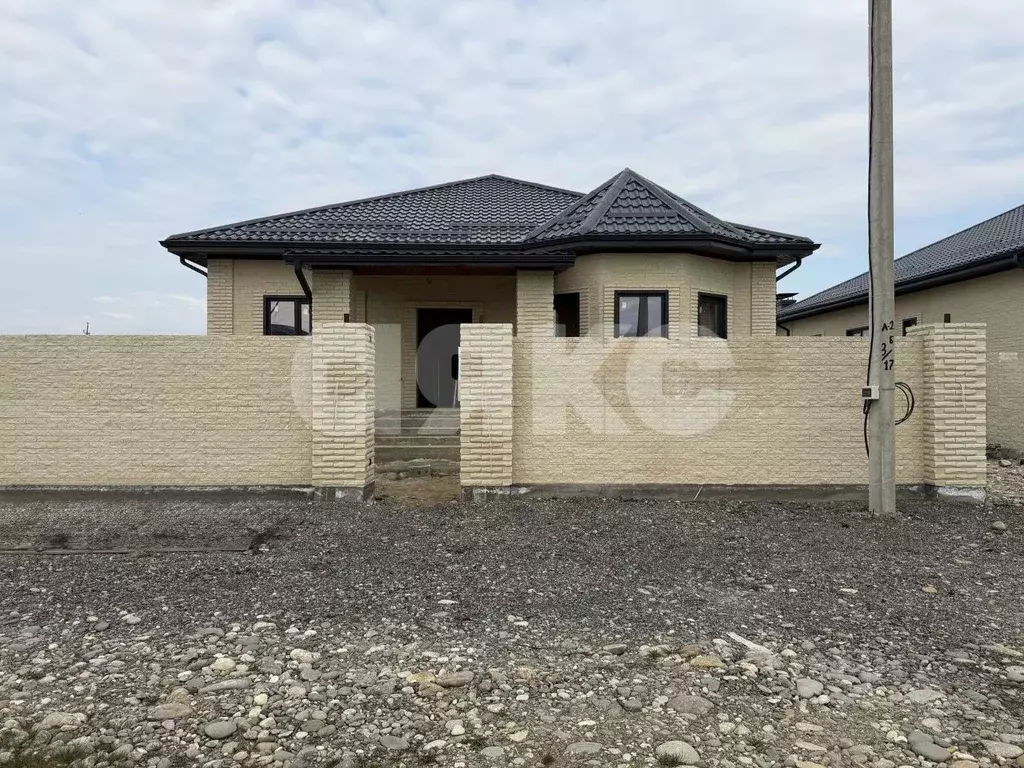 Дом в Адыгея, Майкоп городской округ, Гавердовский хут. пер. ... - Фото 1