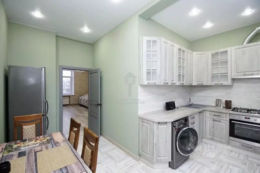 4-к кв. Омская область, Омск просп. Карла Маркса, 6 (89.0 м) - Фото 1