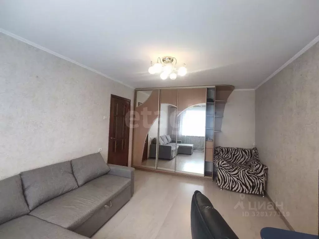 1-к кв. Ханты-Мансийский АО, Сургут ул. 50 лет ВЛКСМ, 10 (30.0 м) - Фото 1