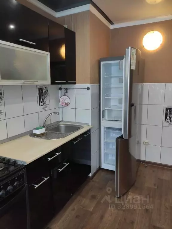 3-к кв. Омская область, Омск Московка-2 мкр, ул. Ярослава Гашека, 11 ... - Фото 2