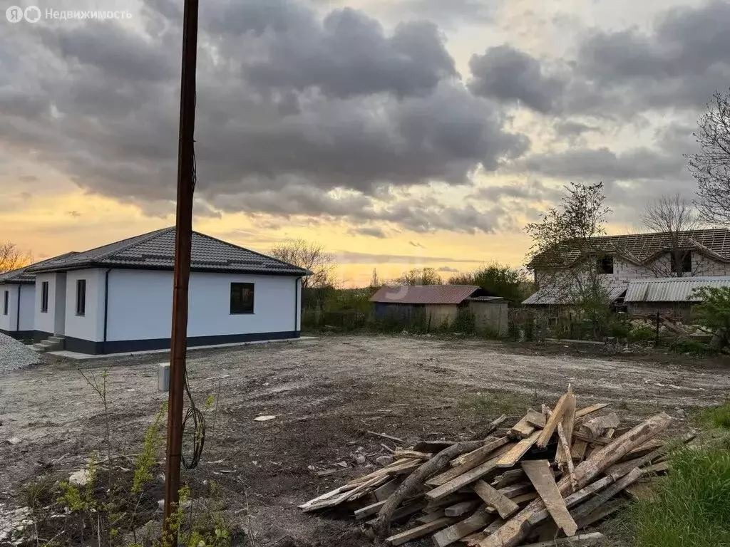 Участок в хутор Семигорский, улица Ворошилова (4.7 м) - Фото 1