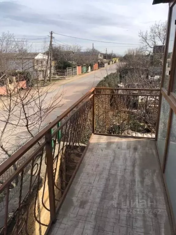 Дом в Крым, Сакский район, Новофедоровка пгт ул. Арсенальная (57 м) - Фото 1