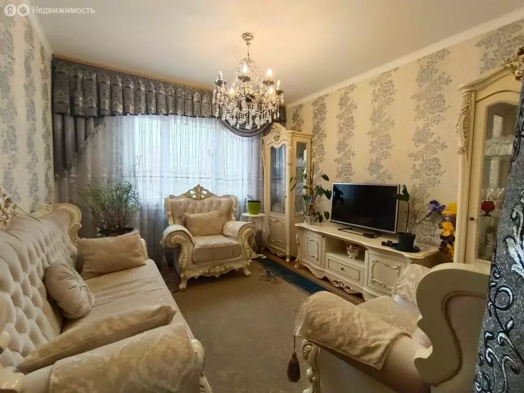 3-комнатная квартира: деревня Чёрная, Широкая улица, 7 (77.1 м) - Фото 1