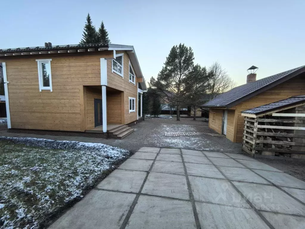 Дом в Красноярский край, Дивногорск городской округ, пос. Манский ул. ... - Фото 1