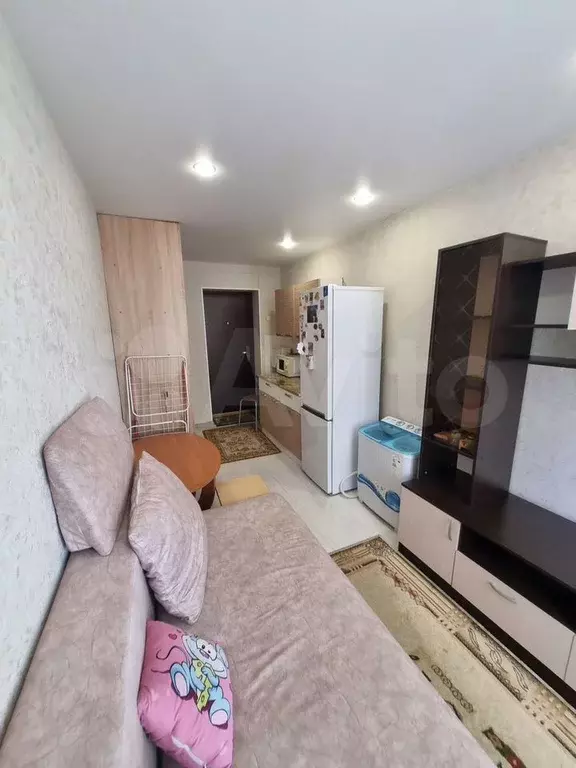 Комната 20 м в 5-к., 2/4 эт. - Фото 0