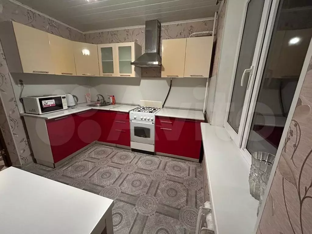 3-к. квартира, 53 м, 3/5 эт. - Фото 0