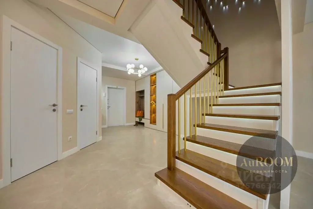 5-к кв. Волгоградская область, Волжский ул. Александрова, 20 (250.0 м) - Фото 2