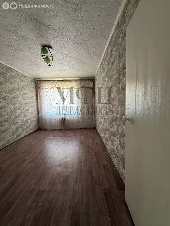 2-комнатная квартира: Орск, посёлок ОЗТП, улица Юлина, 8 (39.9 м) - Фото 1