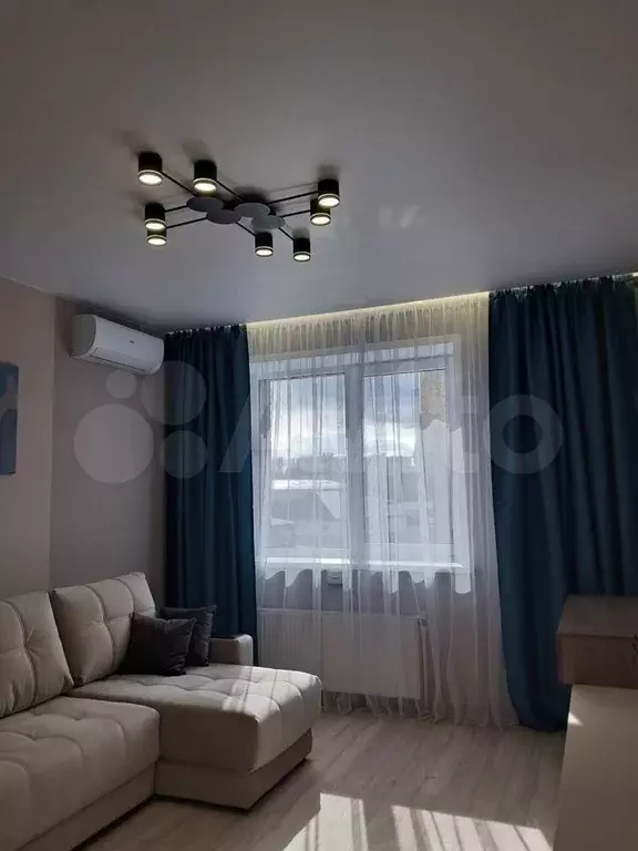 1-к. квартира, 40 м, 4/5 эт. - Фото 1