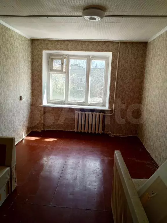 Комната 17 м в 1-к., 2/5 эт. - Фото 1