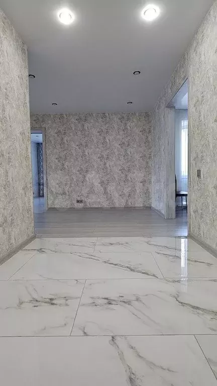 3-к. квартира, 110 м, 4/10 эт. - Фото 1