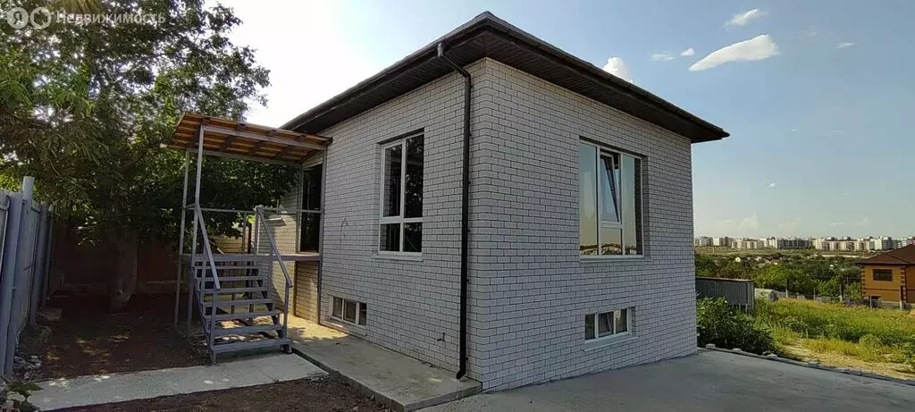 Дом в Волгоград, улица Джамбула Джабаева, 10/127 (120 м) - Фото 0