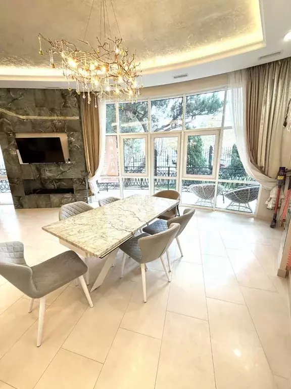 2-к кв. Краснодарский край, Геленджик ул. Мира, 44лит6 (101.0 м) - Фото 1