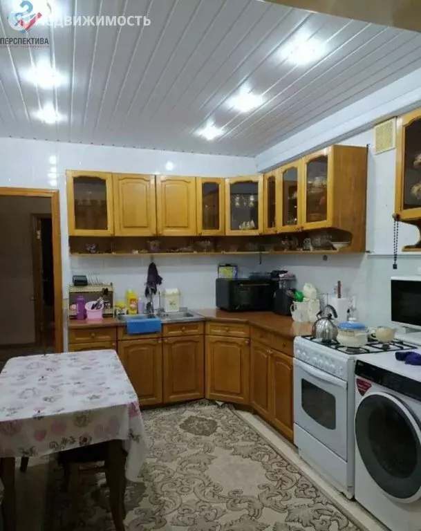 4-комнатная квартира: Махачкала, улица Магомедтагирова, 176 (110 м) - Фото 1