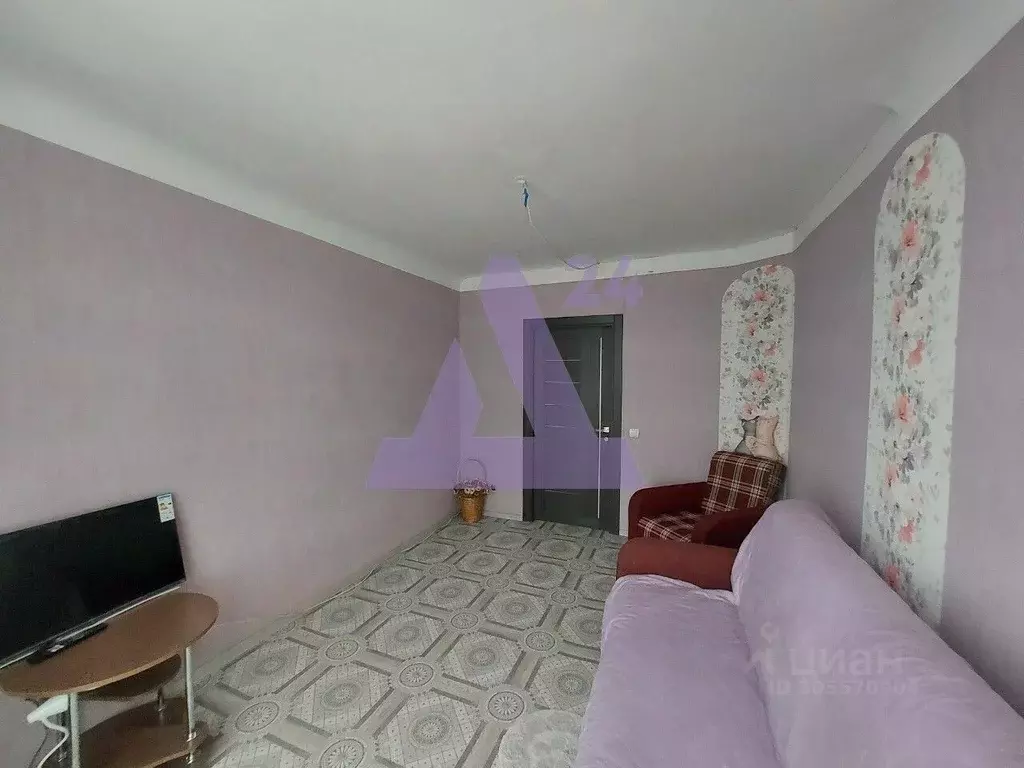 2-к кв. Алтайский край, Барнаул ул. Эмилии Алексеевой, 51 (41.6 м) - Фото 1