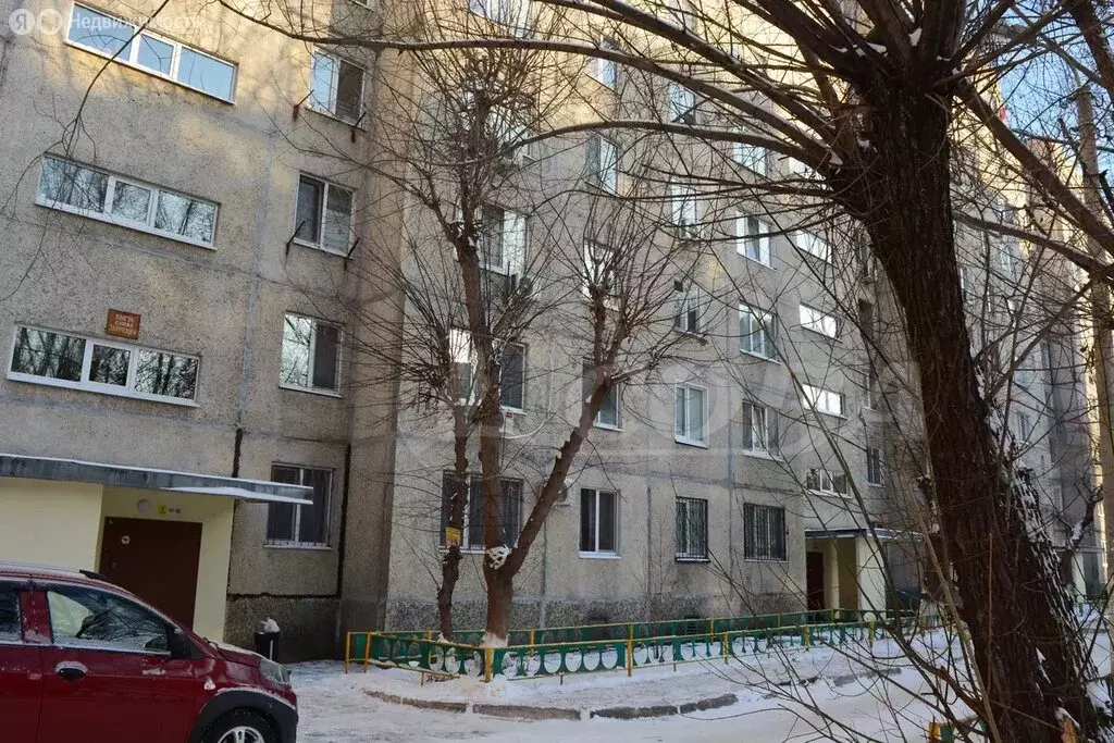 1-комнатная квартира: Тюмень, улица 30 лет Победы, 76 (16 м) - Фото 1