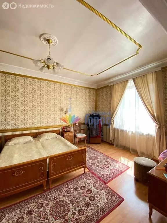 3-комнатная квартира: Новокузнецк, улица Кутузова, 1 (102.9 м) - Фото 1