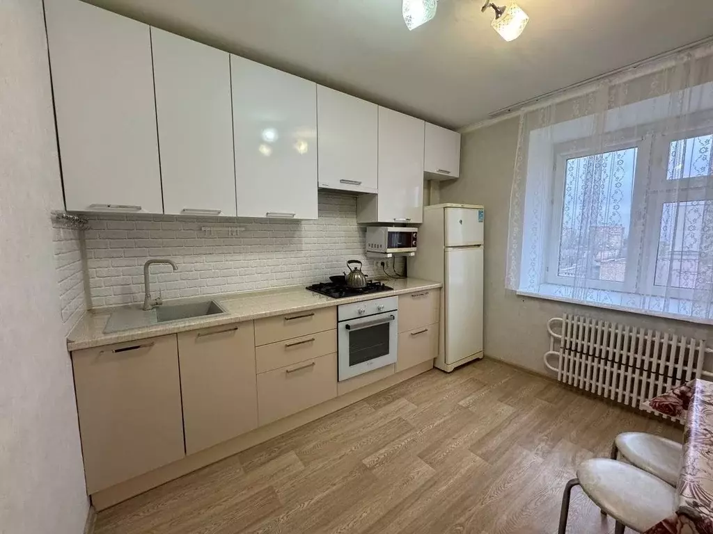 1-к кв. Татарстан, Казань ул. Челюскина, 48 (40.0 м) - Фото 1