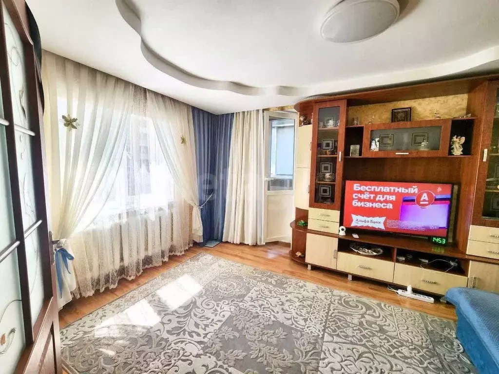 2-к кв. Крым, Симферополь ул. Героев Сталинграда (54.0 м) - Фото 1