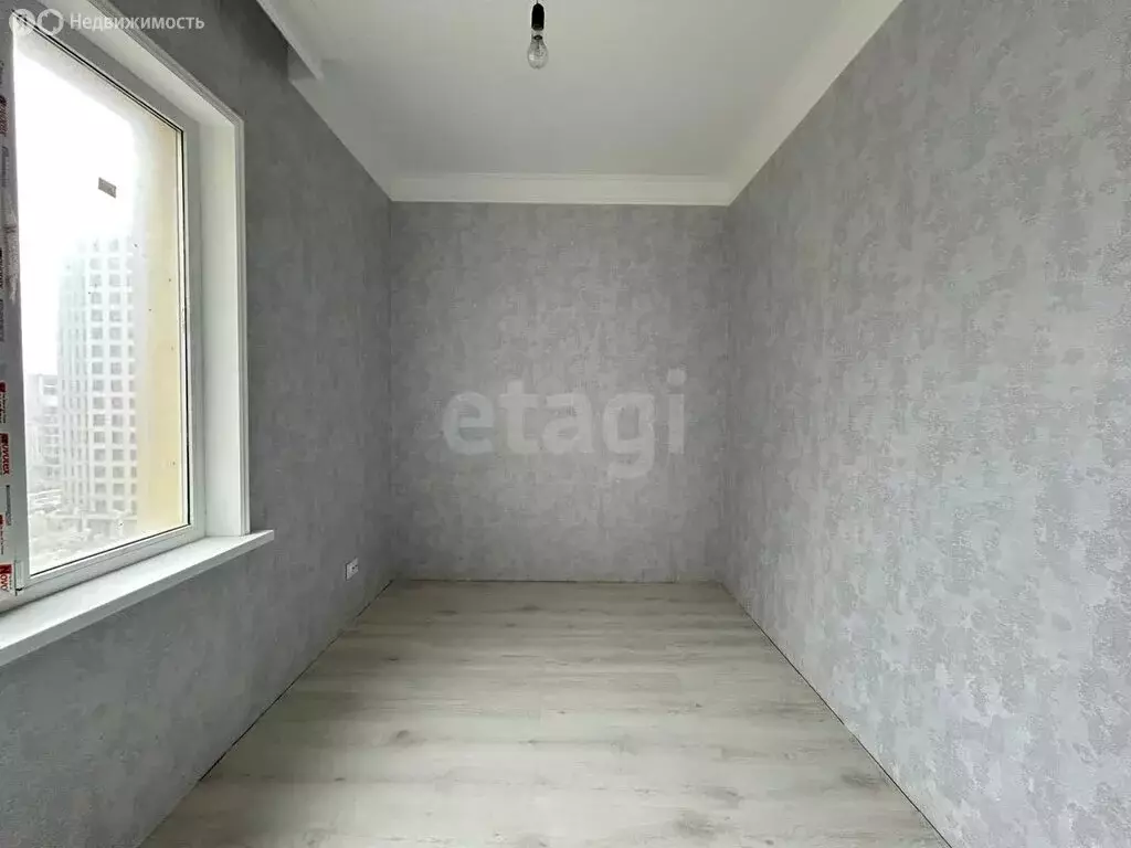 3-комнатная квартира: Каспийск, Каспийская улица, 6 (85 м) - Фото 1