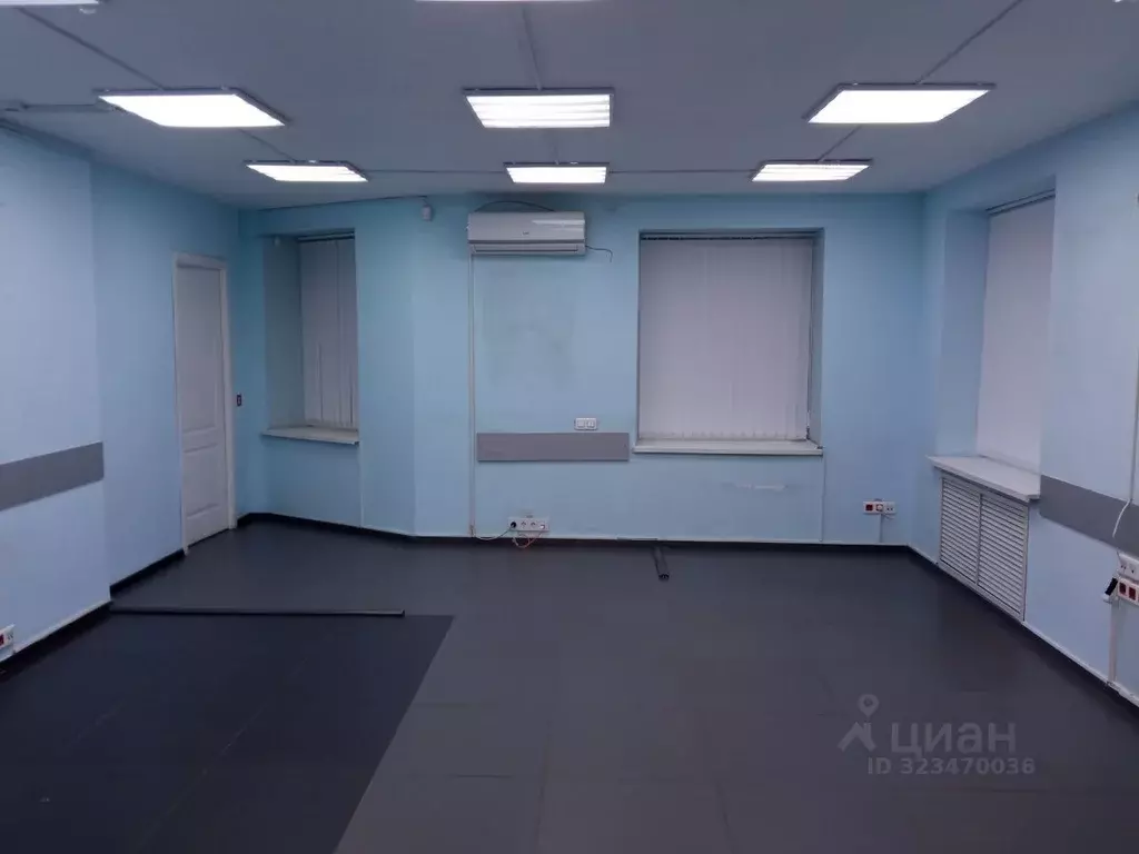 Торговая площадь в Удмуртия, Ижевск Советская ул., 2 (76 м) - Фото 1